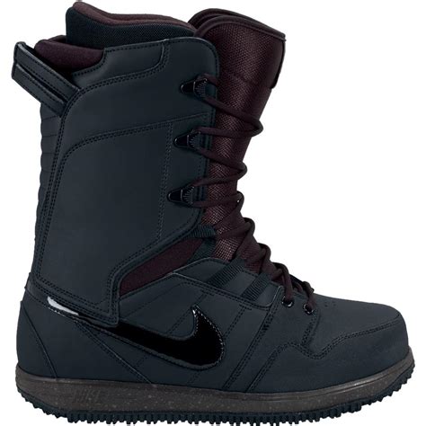 nike snow boots for men.